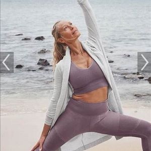 Athleta Compact Coaster Long Wrap